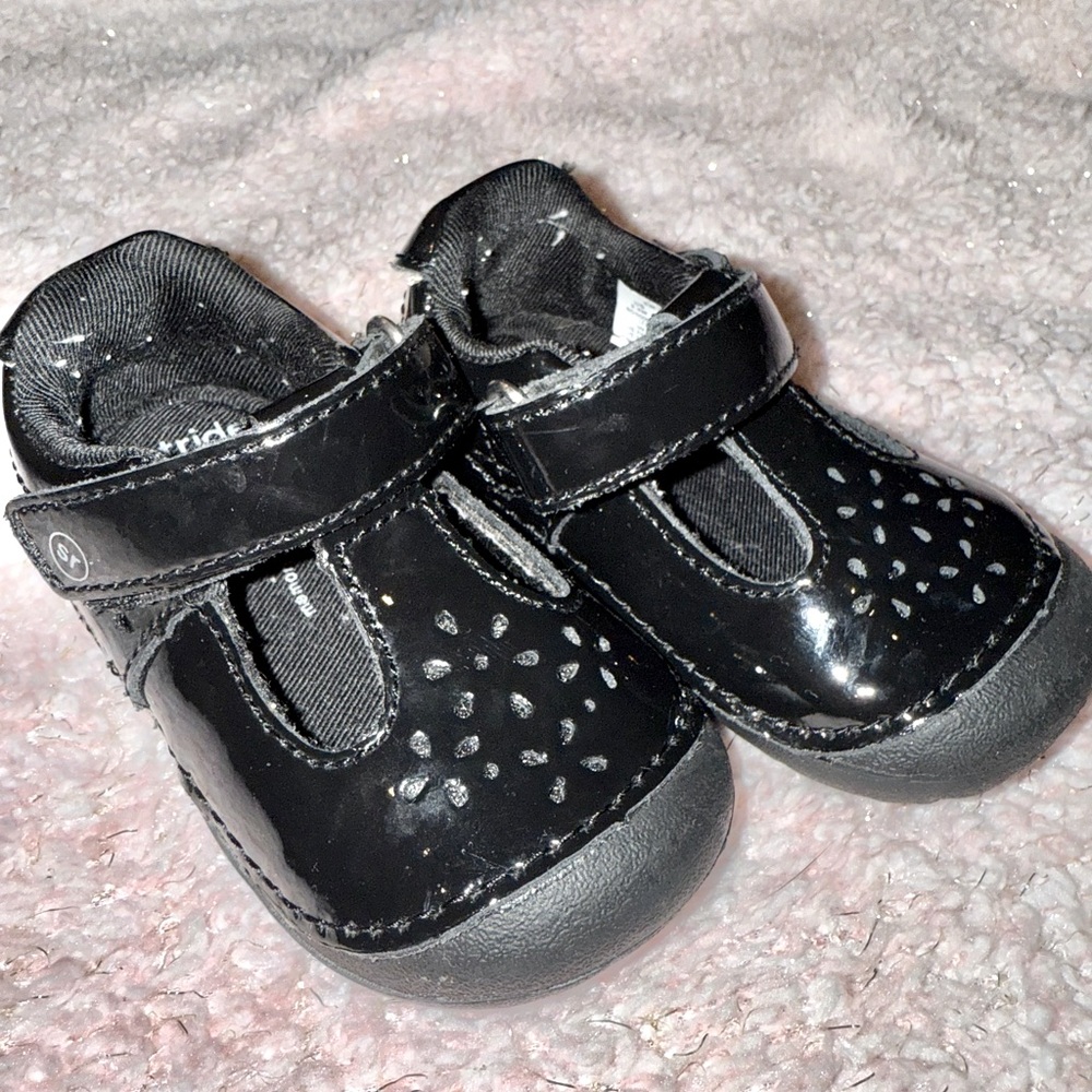 Stride Rite Mary Jane shoes